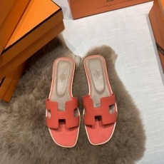 Hermes Slippers